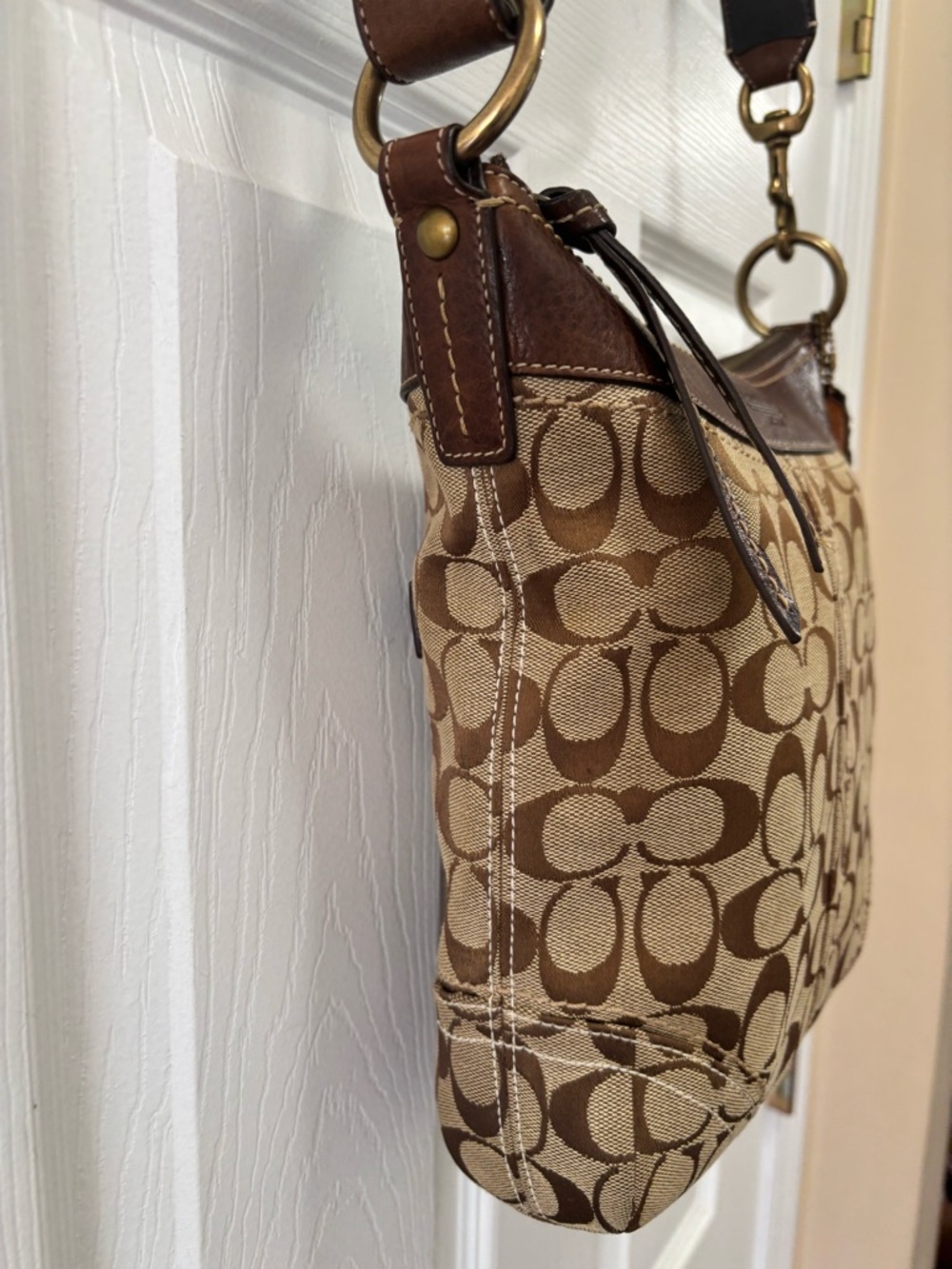 Coach VINTAGE G06M-10403 Signature Tan Jacquard Medium Convertible Duffle EUC - Picture 4 of 16